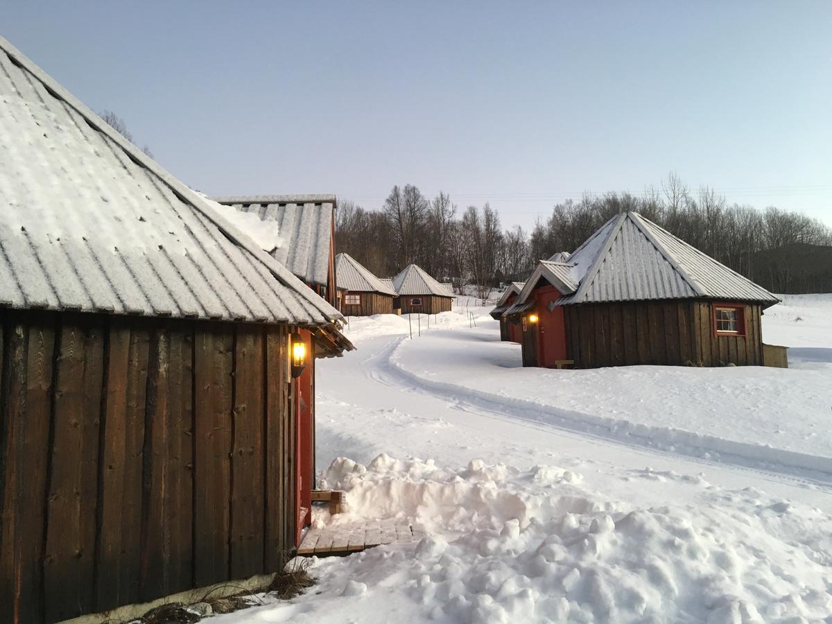 Vestvatn - Arctic Cabins Brekke  Kültér fotó
